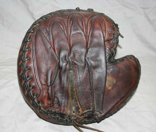 Ken Wel Zipper Back Catchers Mitt Back